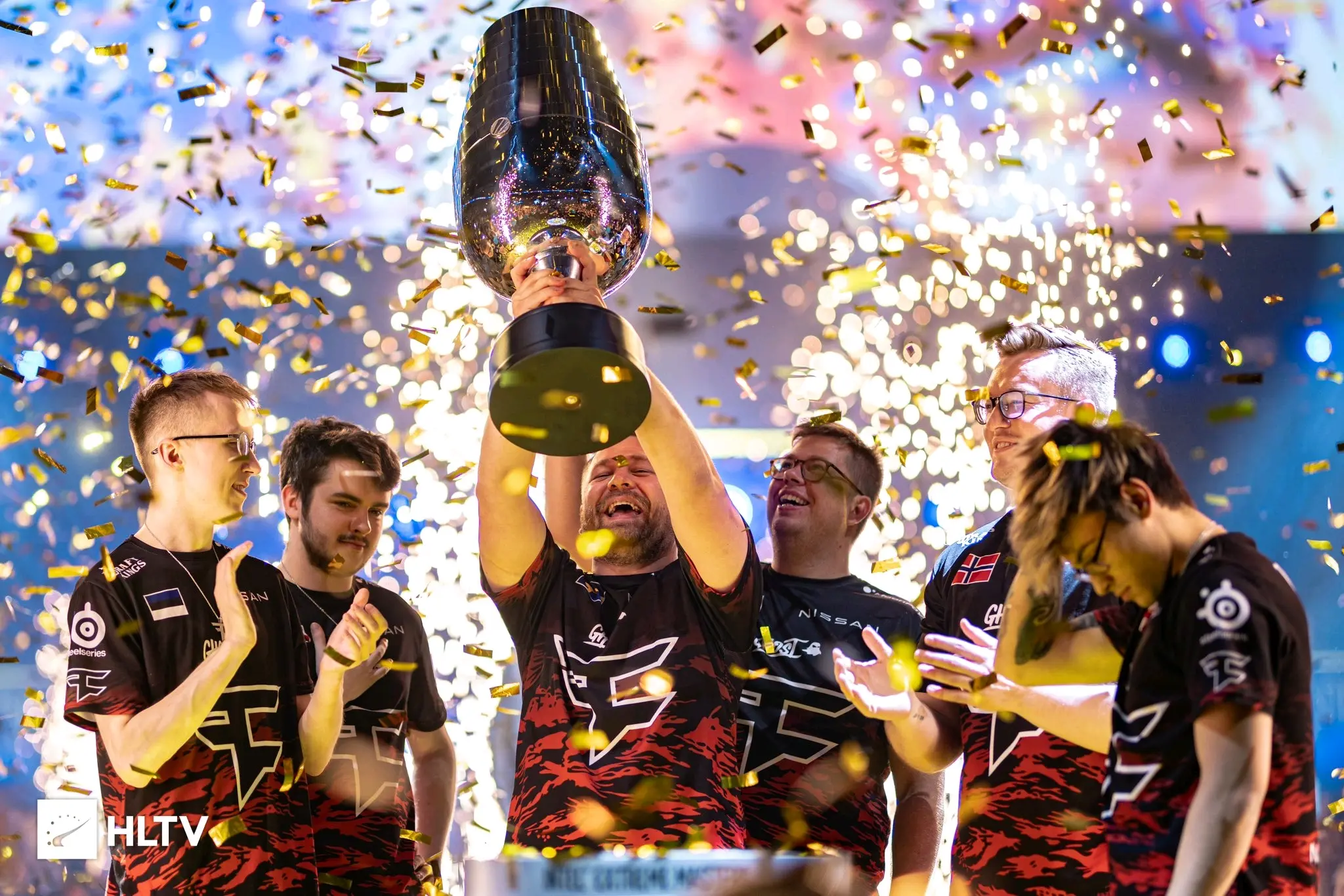 TeamLiquid刷新世界纪录，教练激动落泪